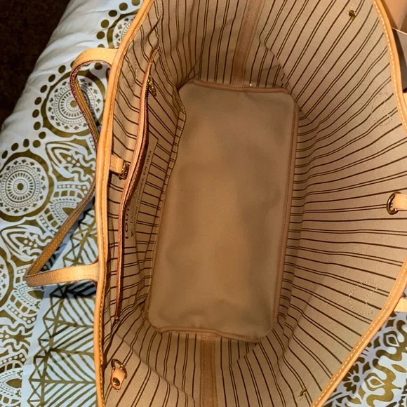 HP!!!🎉🥳EUC‼️Neverfull GM-M46978 - Picture 6 of 8